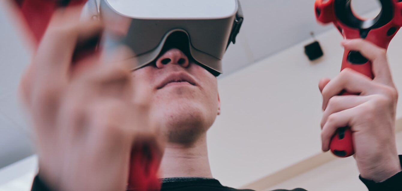 maxim-tolchinskiy-v3z79Wzs9kA-unsplash 1 maxim-tolchinskiy-v3z79Wzs9kA-unsplash 1